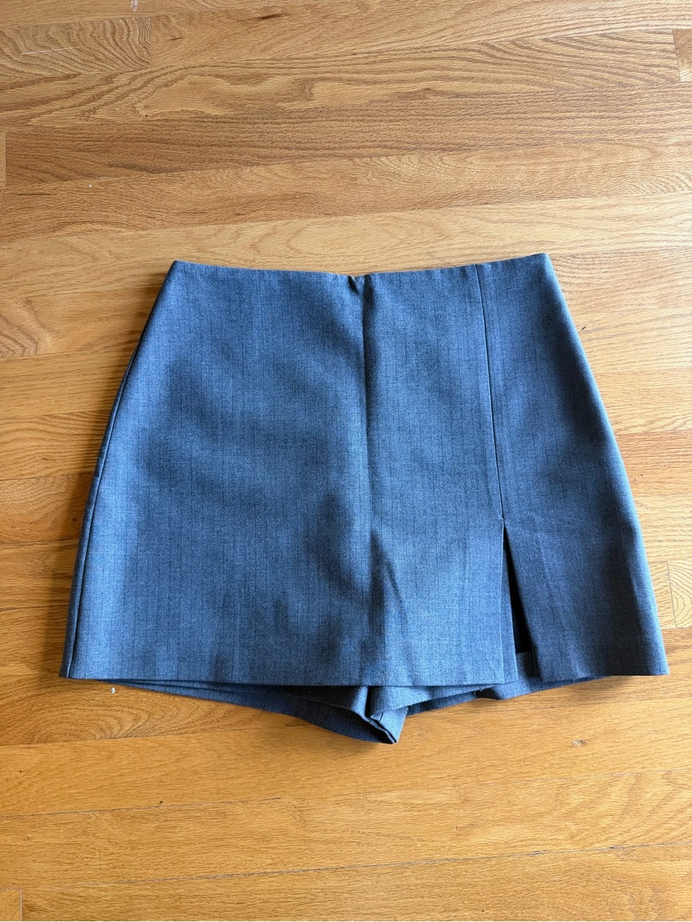 Zara Gray Tailored Mini Skort High Waist – Size S